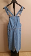 Jeansowa sukienka ogrodniczki na szelkach