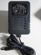 Zasilacz M.C.E. AD-1800800DV 18V 800mA