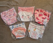 Wielorazowe majtki treningowe 5 szt.Rozmiar 110,dla dzieci 14-17kg