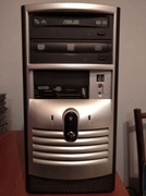 Celeron 2,6 GHz, 2GB ram + monitor Iiyama