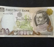 BANKNOT 10 FUNTÓW SZTERLINGÓW 2012 FIRST TRAST BANK  WIELKA BRYTANIA