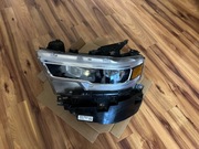 Lewy przedni reflektor,lampa,biksenon skrętny RAM 1500