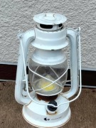 Stara lampa naftowa przerobiona