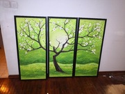 Tryptyk malowany farbą olejną, oprawiony. 