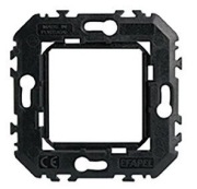 Uchwyt montażowy do systemu 45x45 Quadro 45