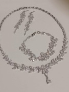 Zestaw biżuterii ślubnej 