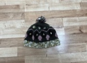 Piękna czapka 8-12 lat