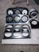 Wskaźnik ładowania,napięcia i ciśnienia -pod cisnienia ,ramki  