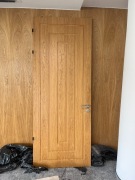 Drzwi drewniane frezowane z okuciami 250x100cm