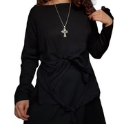 Długa czarna koszulka