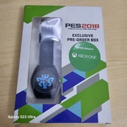 ZEGAREK KOLEKCJONERSKI Z MOTYWEM Z GRY PES 2018 PRO EVOLUTION 18 używany