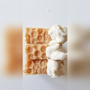 Mydło delikatne miodowe z owsianką mleko  