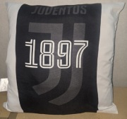 Poduszki mix różne postaci z bajek