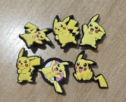 Przypinki zestaw do Crocsów – Pokémon Pikachu charmsy Jibbitz