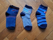 Nowe skarpetki Rozmiar ok. 28-32 3 pary