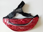 Nowa! Śliczna nerka czerwona błyszcząca 