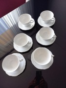 Porcelanowe białe filiżanki ze spodkami 6 szt.