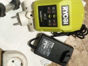 Ładowarka do baterii RYOBI ONE+18V,50W model-RC18115