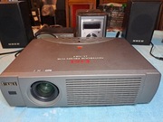 Projektor LCD Eiki LC-NB4