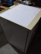 Lodówka mała Polar, model CP141