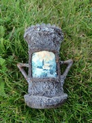 Ręcznie robiony wazon z drewnem