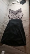 Popielata metaliczna elegancka minimalistyczna sukienka wycięte plecy