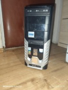 Komputer stacjonarny z Windows xp (aktywny ) RETRO 