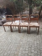 Komplet 4 dębowych krzeseł z lat 50-60tych. Ładny stan. 