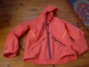 Kurtka trekkingowa Quechua r. 141-148 cm wzrostu jak nowa.