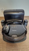 Samsung Navibot S (SR8980) - Komplet + Stacja. USZKODZONA SZCZOTKA.