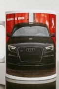 Kubek ceramiczny 330 ml z Audi A4 Quattro – codzienna dawka stylu i mocy!