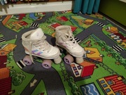 Wrotki Btwin r.30 skórzane wiązane