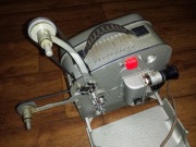 Stary projektor do filmów stan foto sprawny .