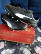 Puma vitoria buty korki nowe 43