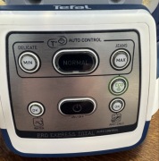 Żelazko i stacja parowa Tefal Express Pro