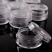 Zakręcany Pojemniczek Plastikowy 5ml Słoiczek na Ozdoby Brokat 9 sztuk.