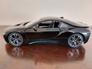 Model BMW I8 1:24, oświetlenie, dźwięk silnika, dobra jakość 