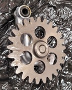 YAMAHA YZF 250 YZ 250F YZ-F POMPA OLEJU 14-18'