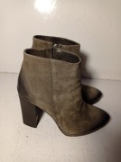 Botki skórzane CARINII 