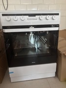 Kuchnia elektryczna z płytą ceramiczna 