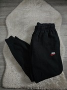 Spodnie dresowe Nike Rozmiar XS Czarne dres dresy nike ocieplane Bawełniane