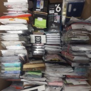 Akcesoria GSM w świetnym stanie gotowe na sprzedaż