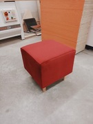 Pufa kostka czerwona nowa