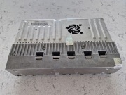 Harman Kardon Logic7  wzmacniacz audio  Mercedes  S63  AMG