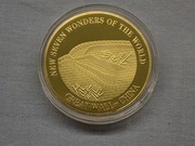 MONETA KOLEKCJONERSKA Z SERII "7 CUDÓW ŚWIATA"- MUR CHIŃSKI - CHINY-40 mm.