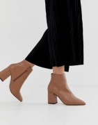 Miss Selfridge pointed heeled boots in nude