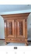 Ciezka komoda rzezbiona