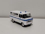 Karetka ratunkowa ambulans Żuk FSO legendy PRL model kartonowy-
