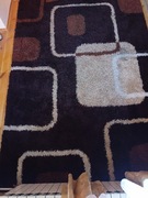 Dywan brązowo-beżowy