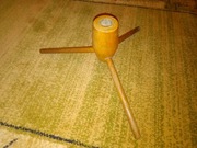 Stojak choinkowy na choinkę drewniany trójnóg trzy nogi 20cm PRL